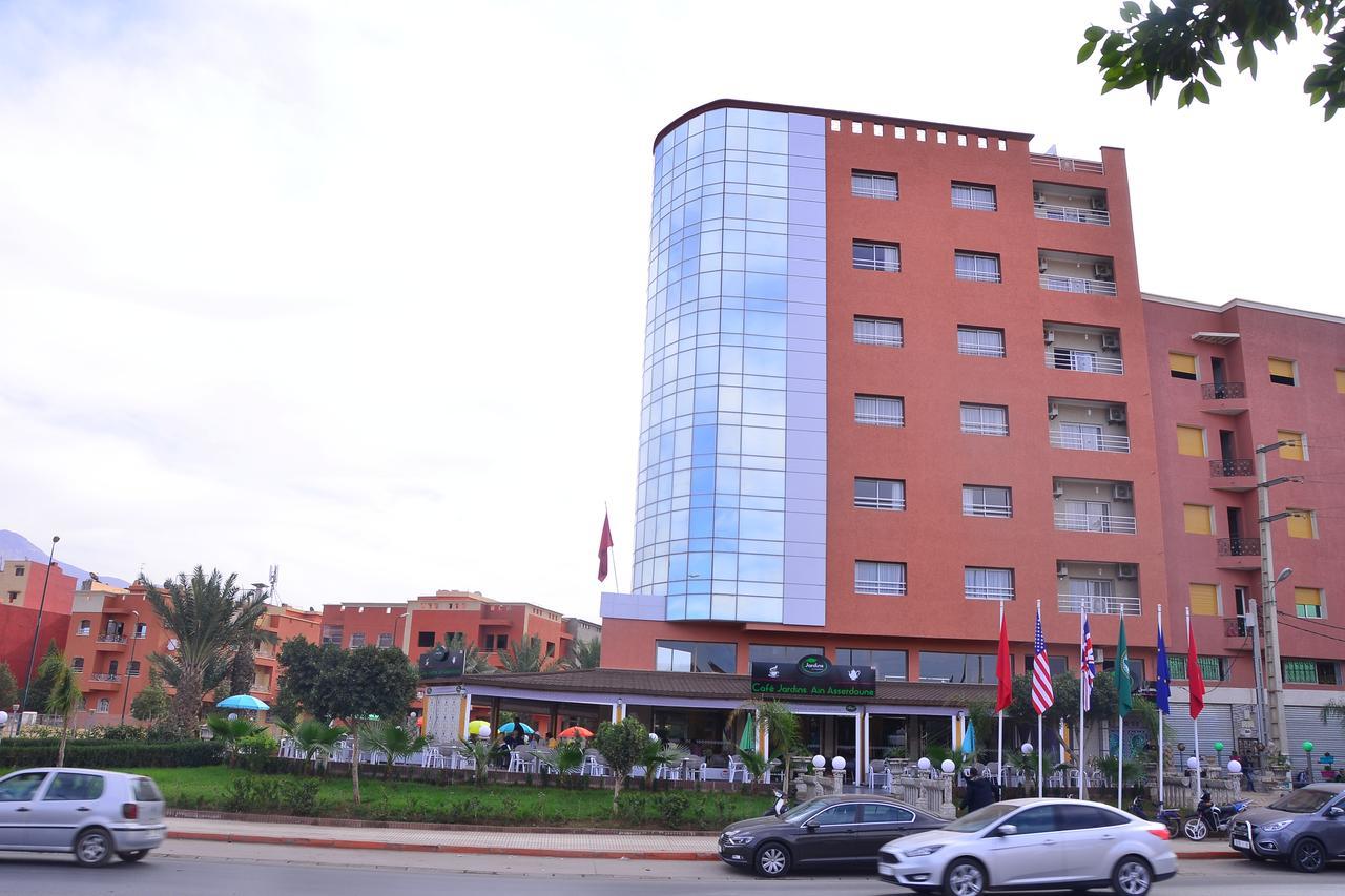 Hotel Hadaik Ain Asserdoune 贝尼迈拉勒 外观 照片